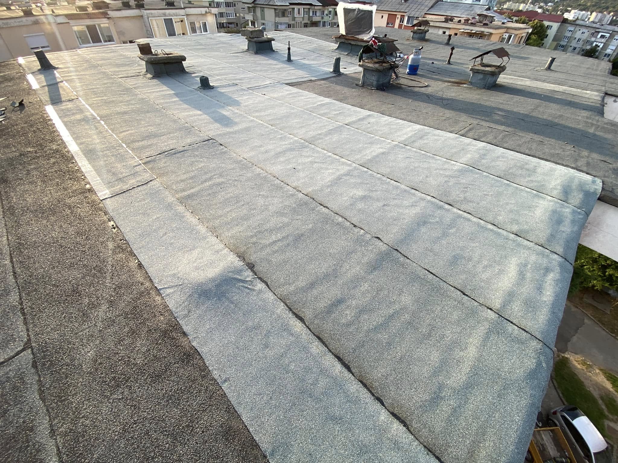 Terasă necirculabilă — hidroizolație cu membrană bituminoasă